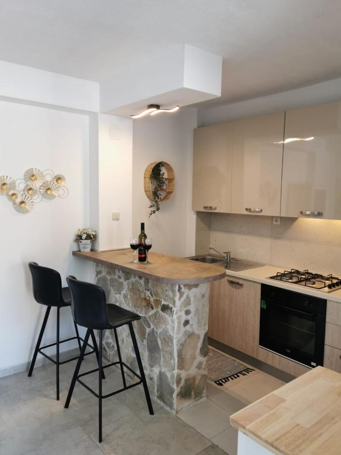 Near Beach Studio Kaštela Екстериор снимка