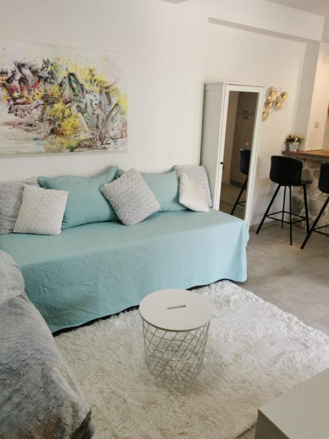 Near Beach Studio Kaštela Екстериор снимка