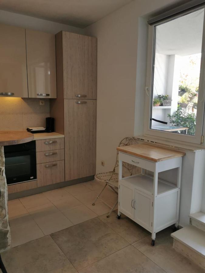Near Beach Studio Kaštela Екстериор снимка